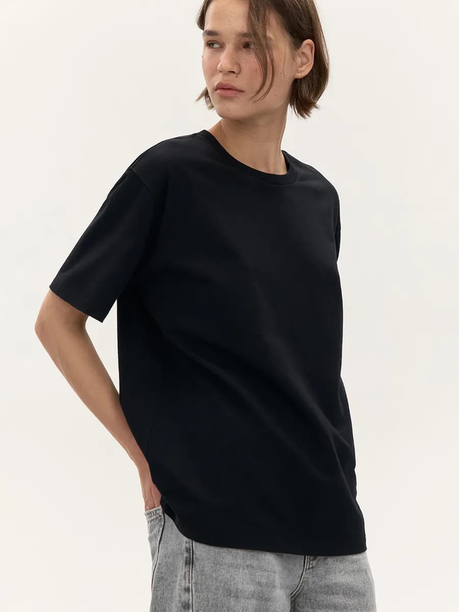 Футболка оверсайз из плотного трикотажа