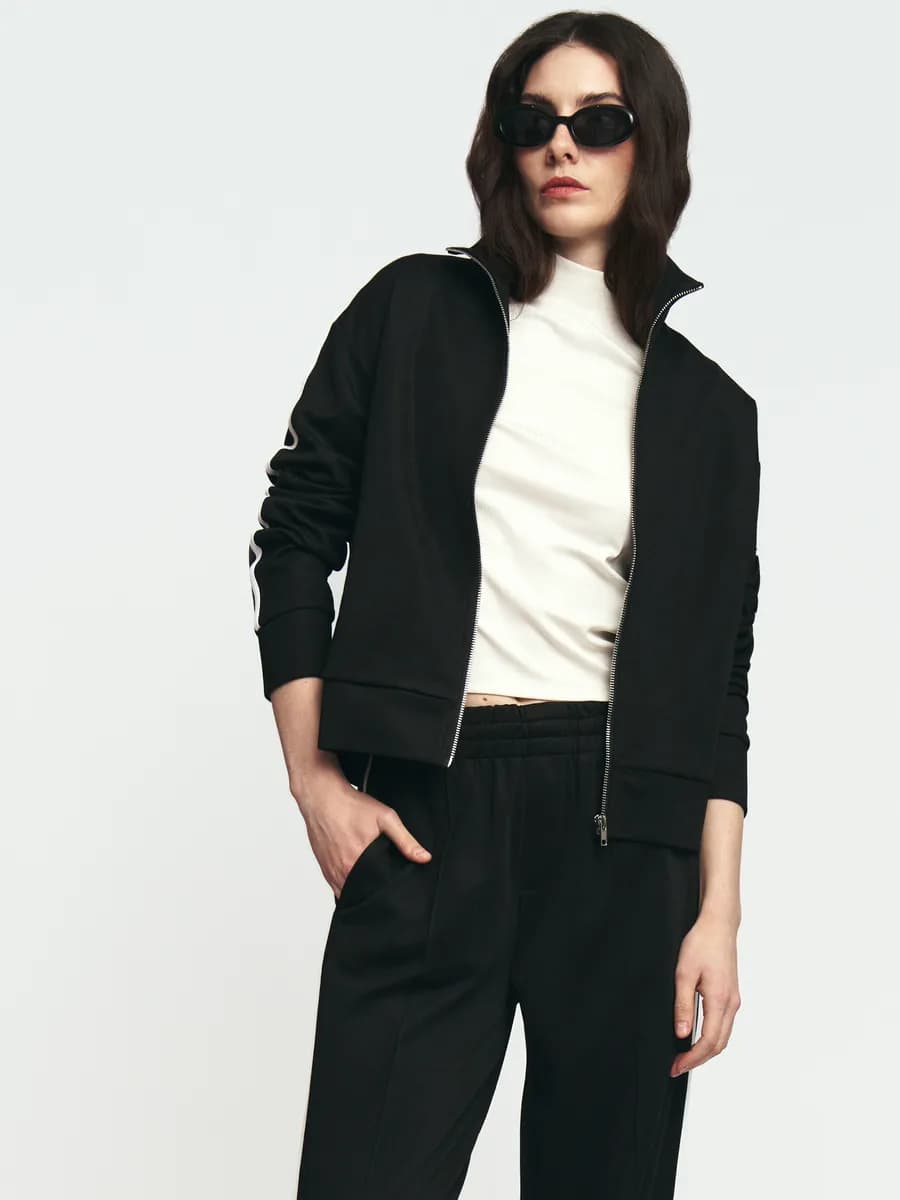 Женская толстовка на молнии с лампасами