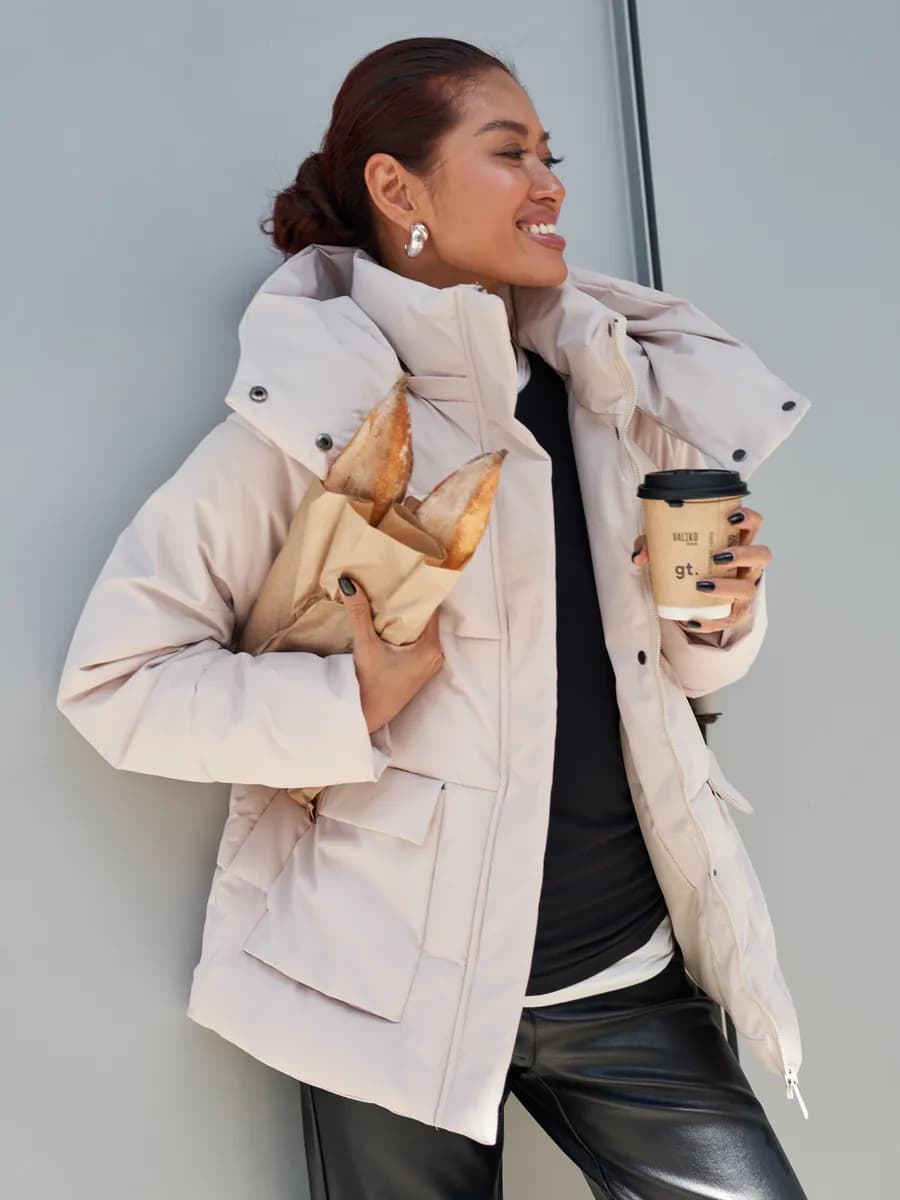 Куртка весенняя с капюшоном оверсайз