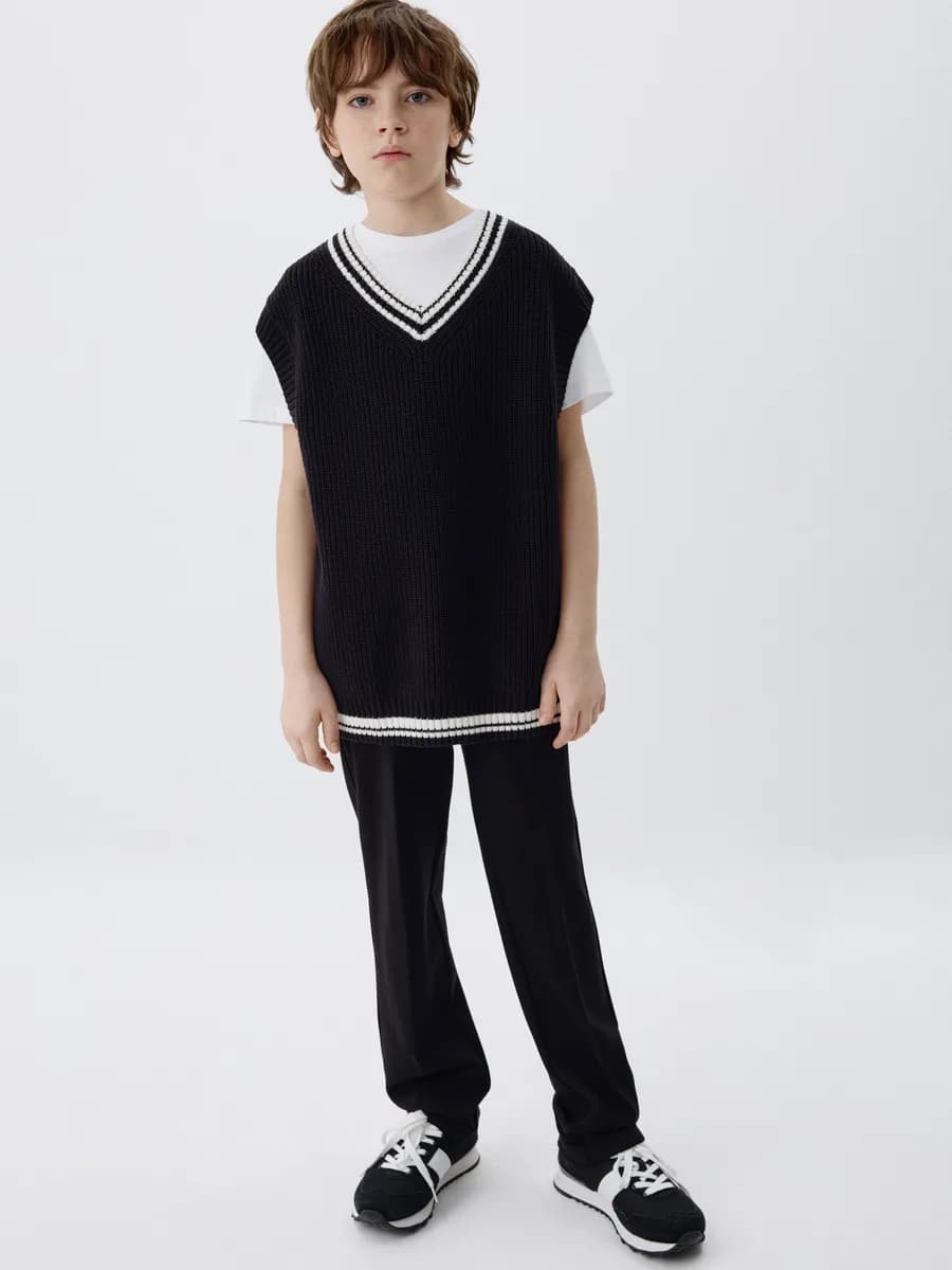 Школьные брюки классические трикотажные костюмные