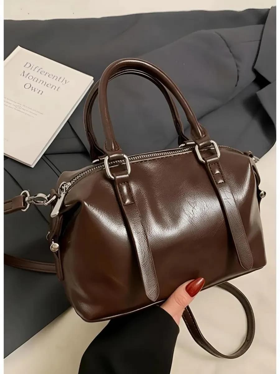 Сумка средняя коричневая через плечо