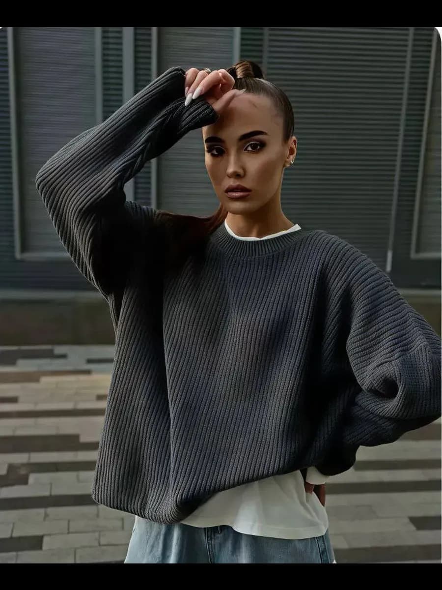 Свитер оверсайз вязаный в рубчик стильный