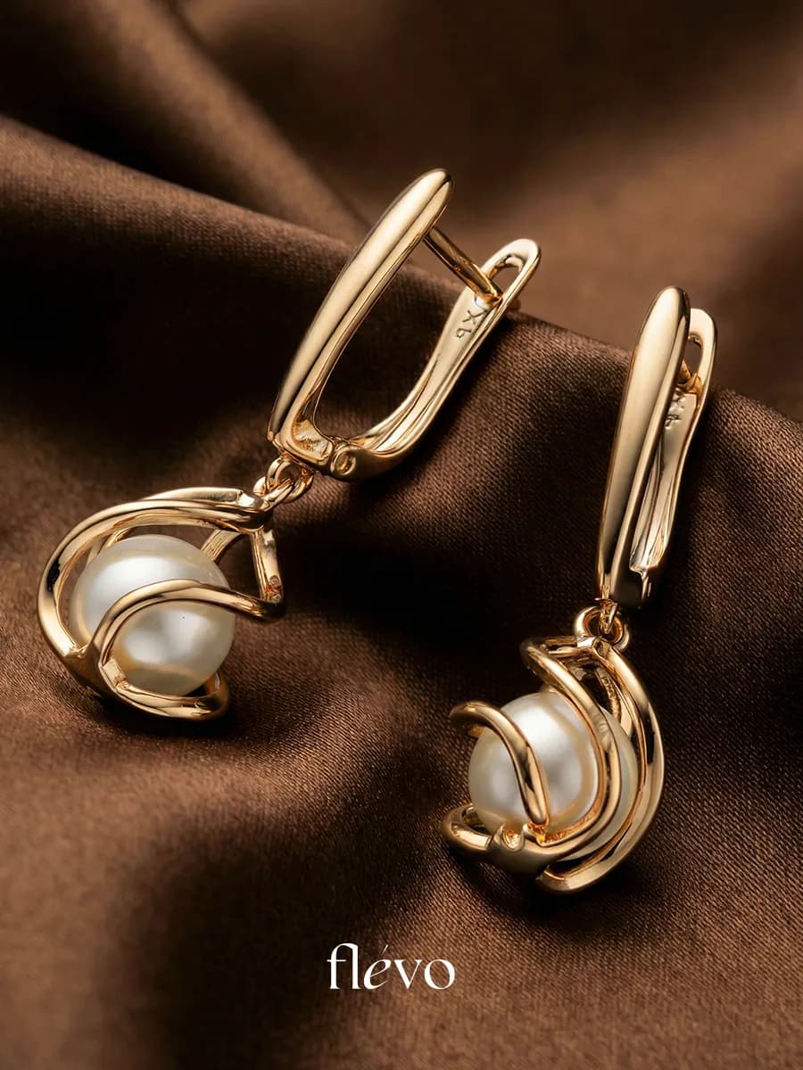 Серьги жемчуг висячие бижутерия