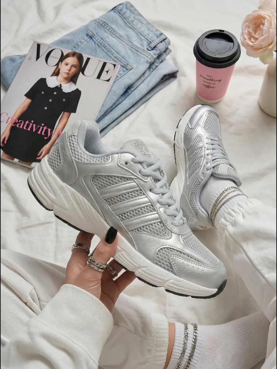 Кроссовки Adidas cloudfoam спортивные