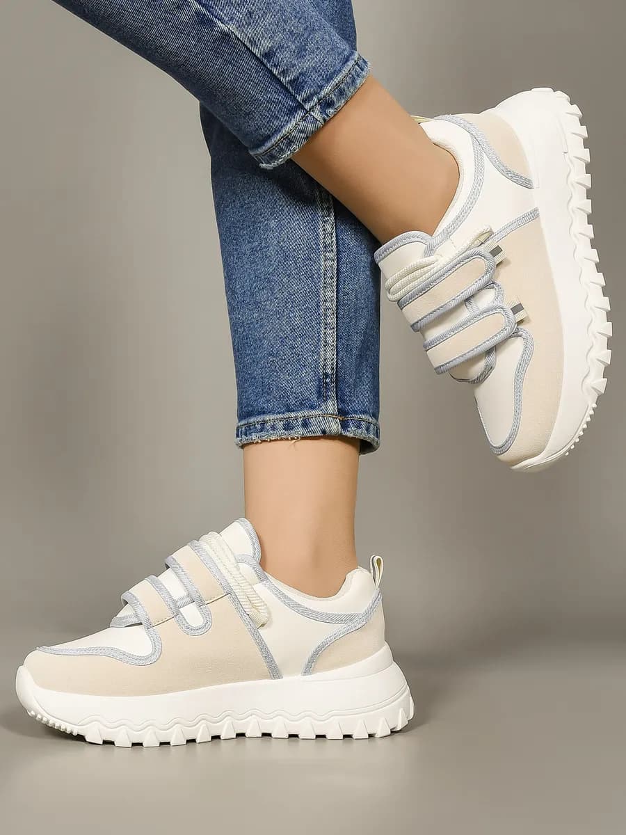 Кроссовки спортивные на липучке - фото 1