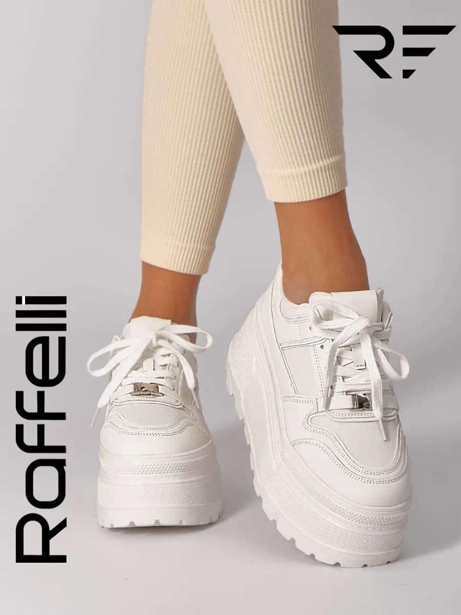 Кроссовки сникерсы на платформе