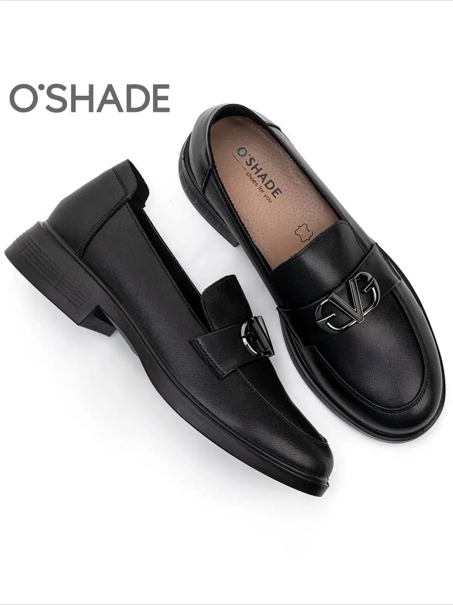 Лоферы черные женские