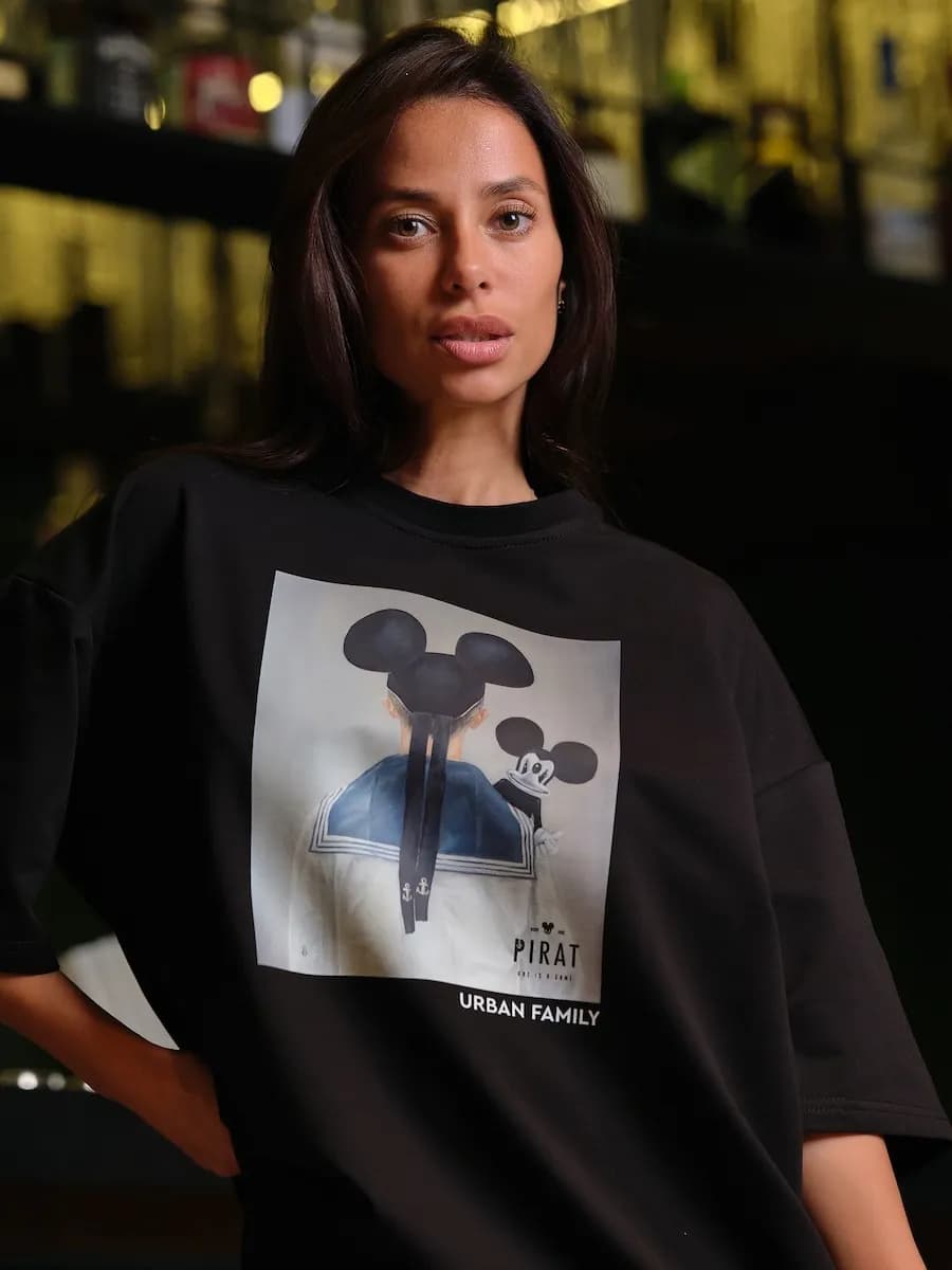 Футболка с принтом оверсайз - фото 1