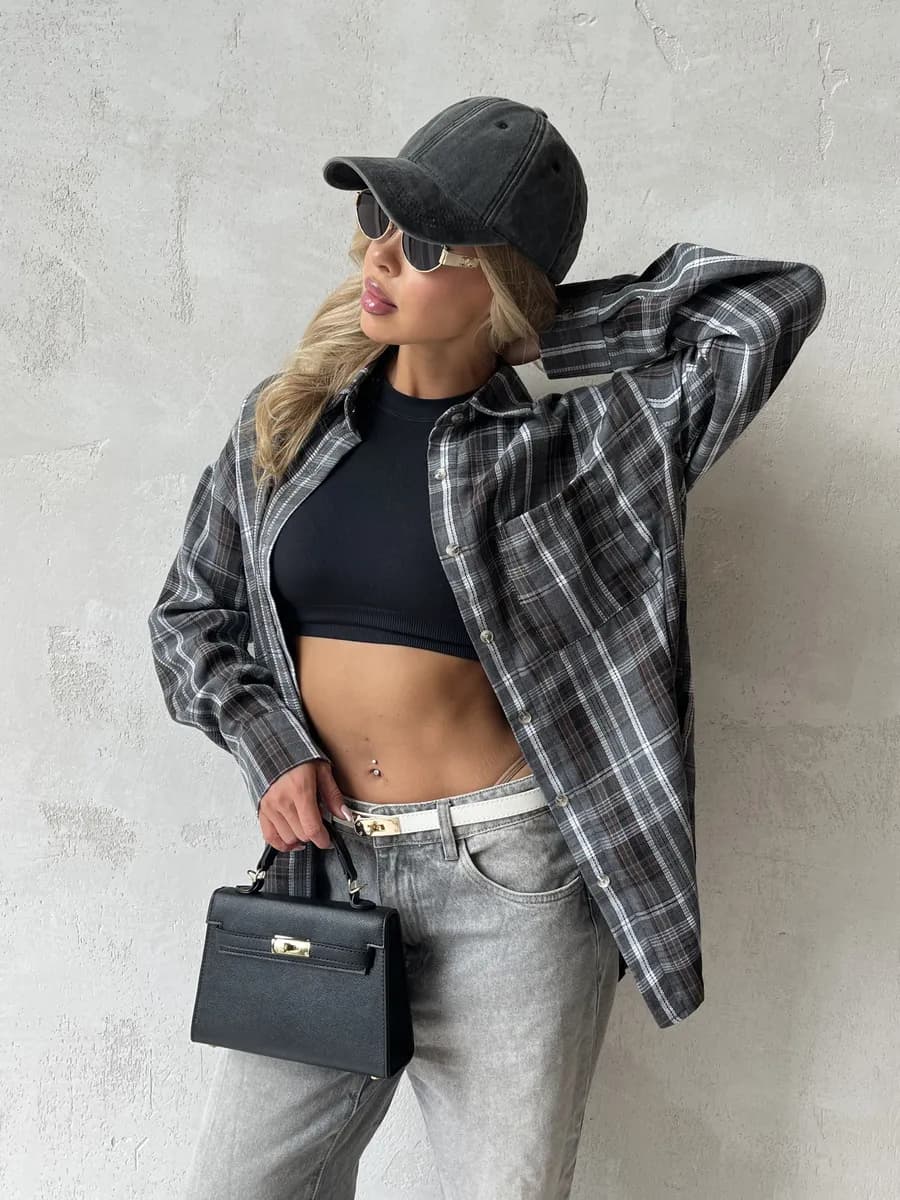 Рубашка в клетку оверсайз