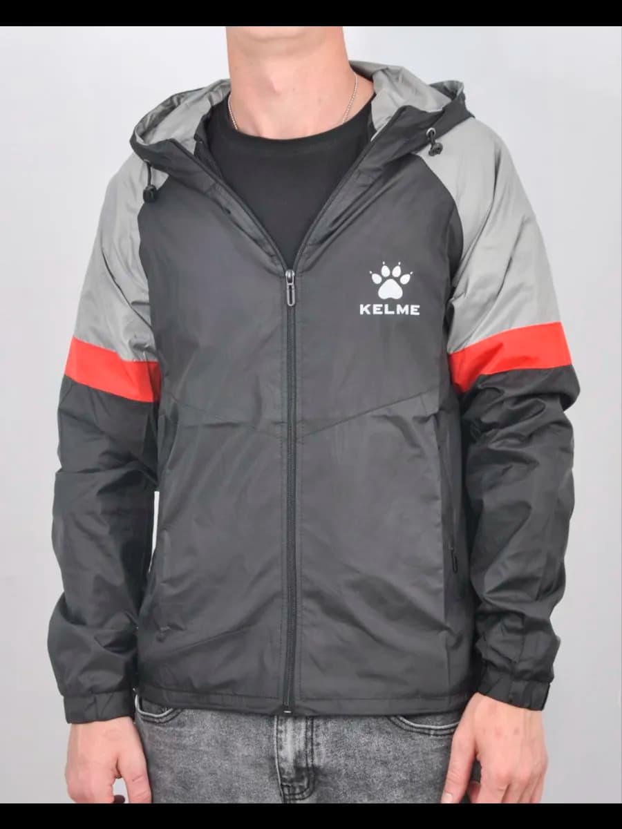 Ветровка летняя с капюшоном