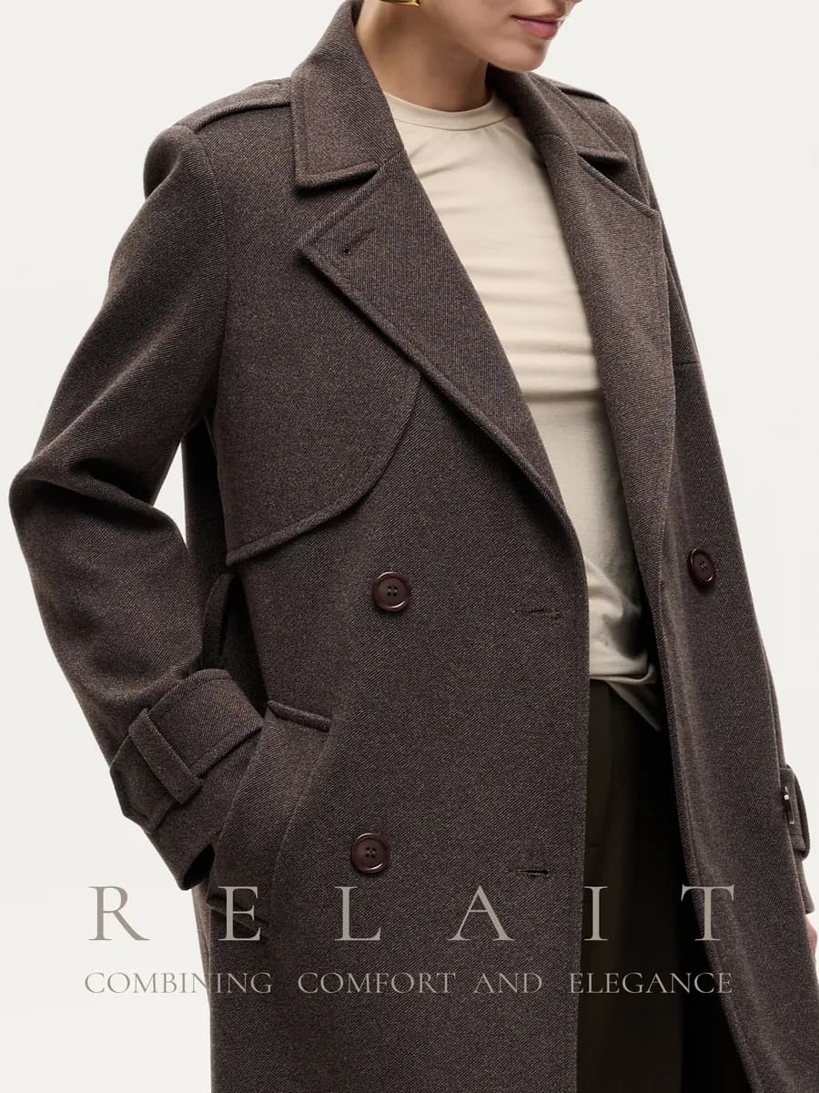 Пальто длинное демисезонное с кокеткой спереди