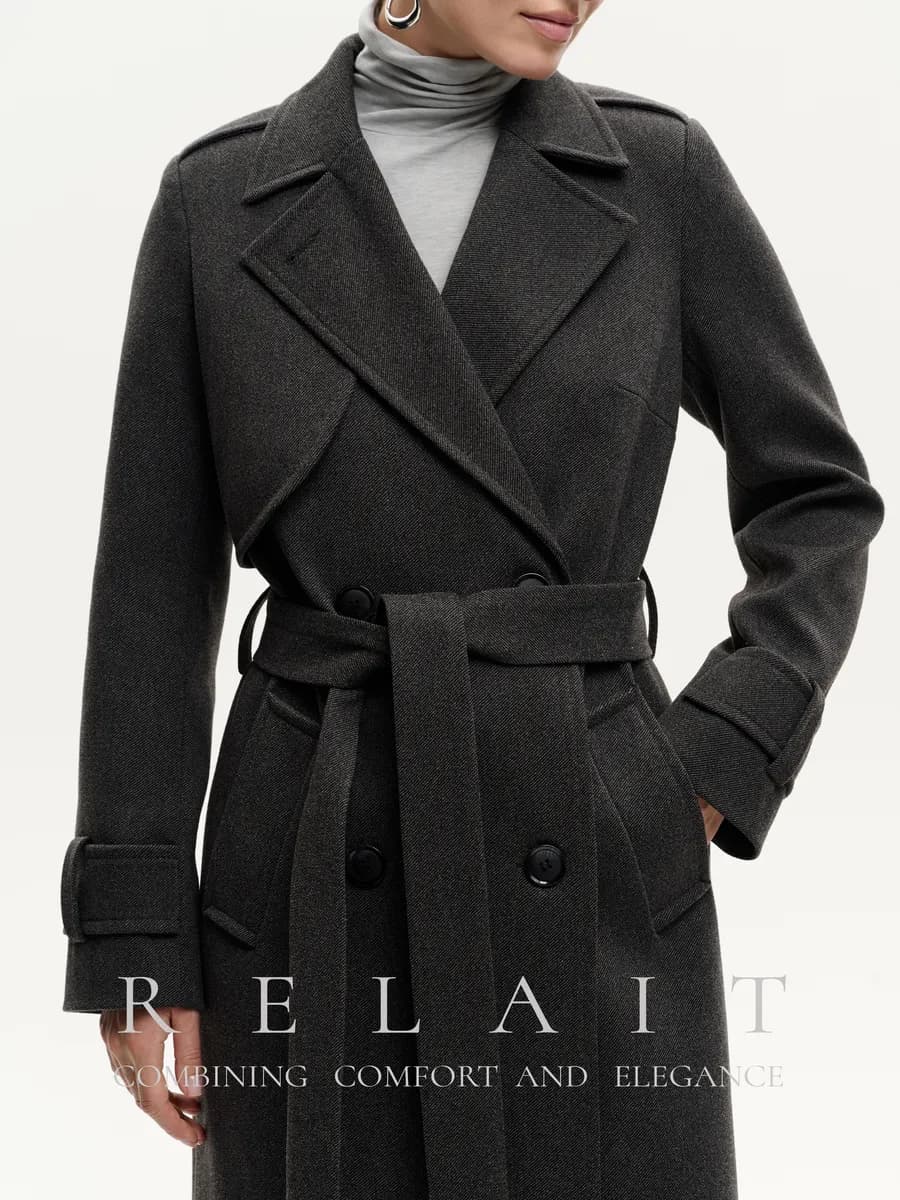 Пальто длинное демисезонное с кокеткой спереди