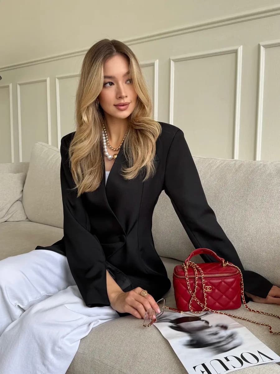 Пиджак удлинённый приталенный без воротника