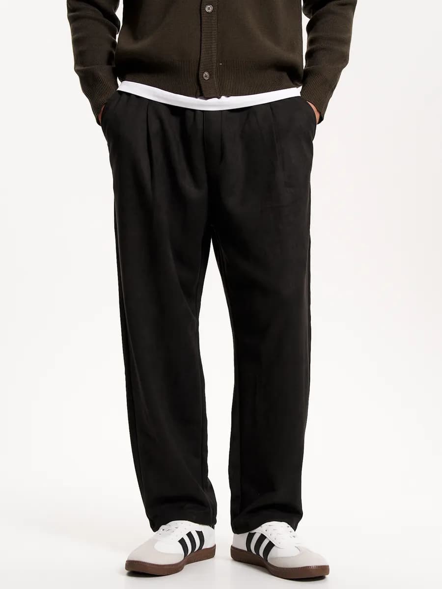 Брюки бананы замшевые