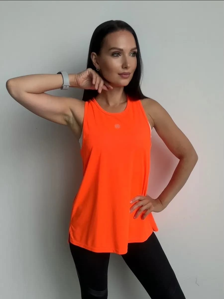 Майка спортивная для фитнеса удлиненная