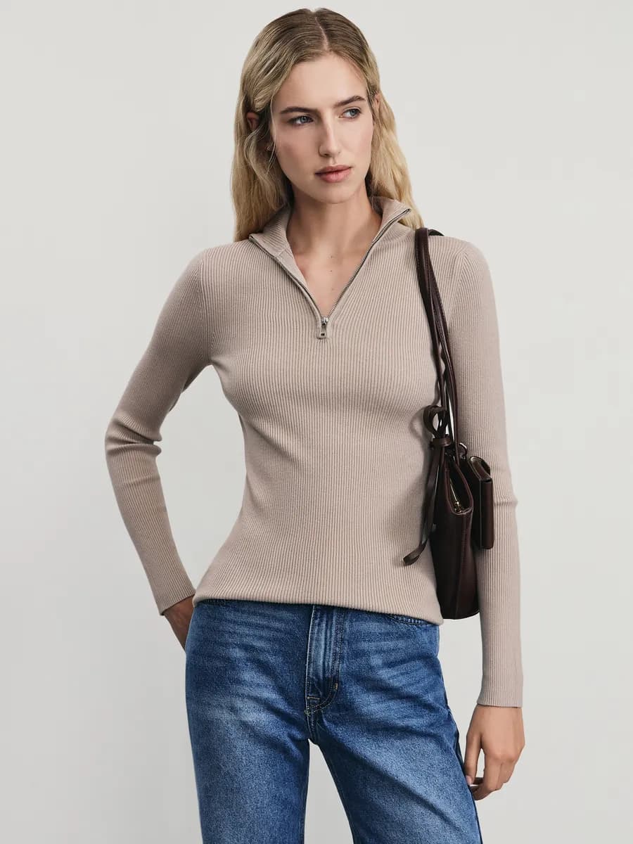 Джемпер тонкий облегающий водолазка на молнии в рубчик