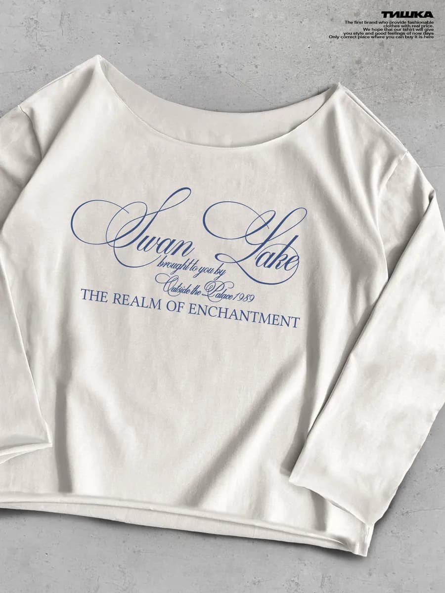 Оверсайз лонгслив с принтом old money