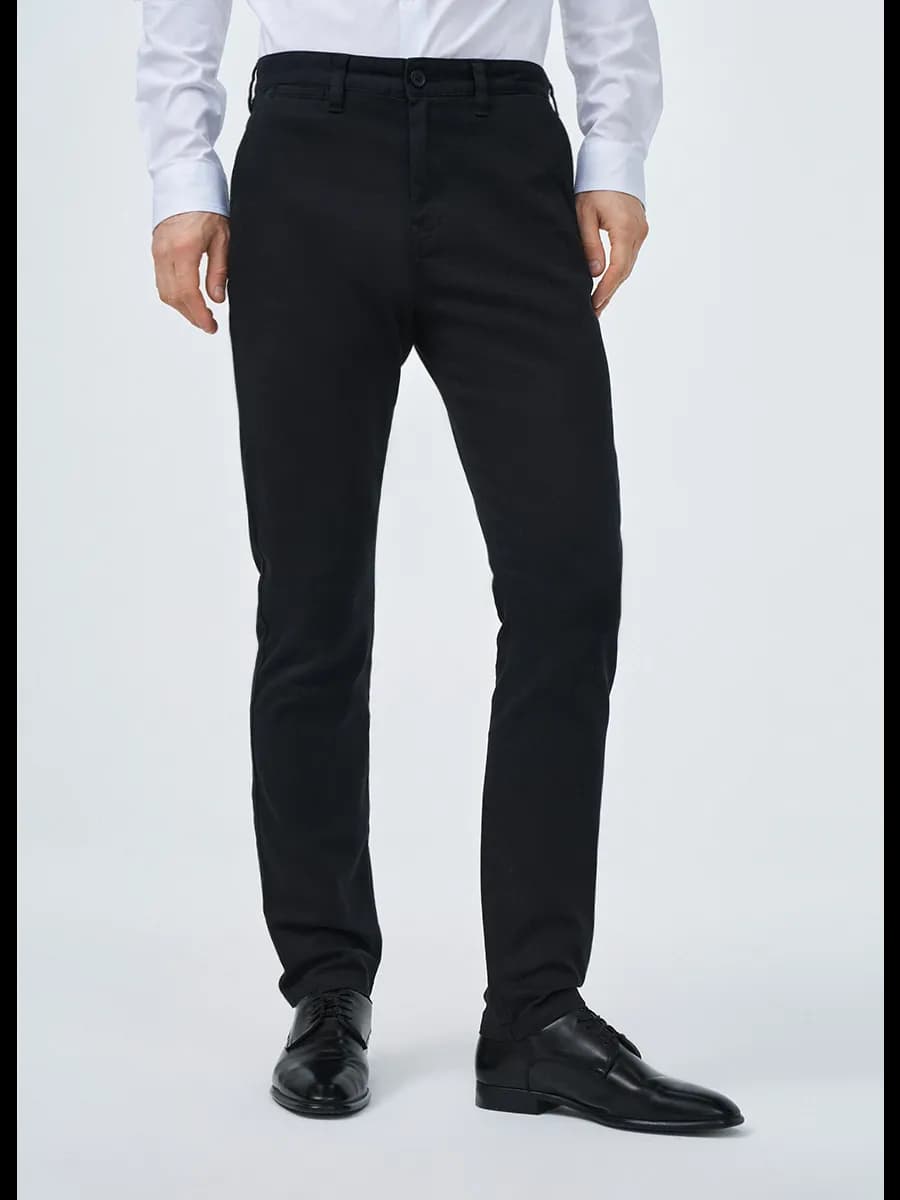 Брюки черные из твила