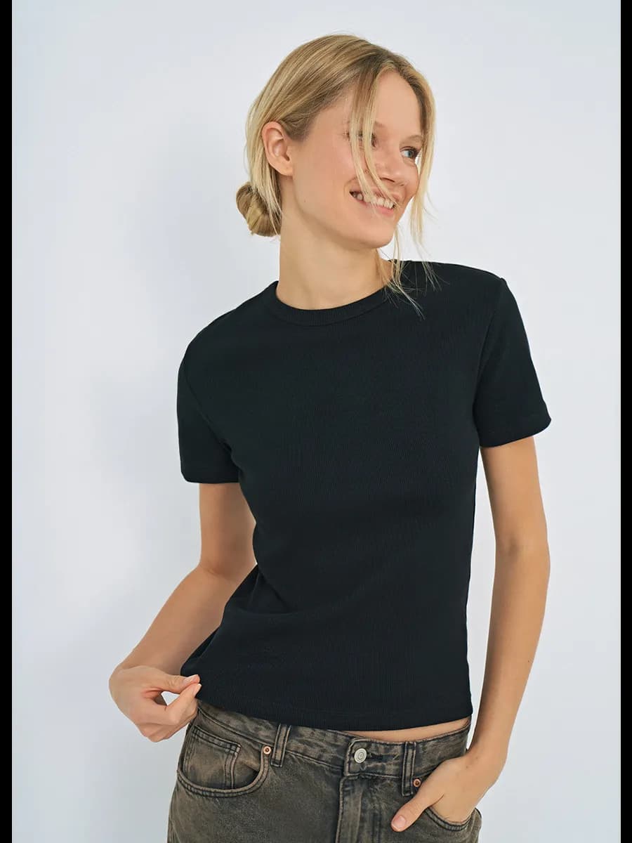 Футболка в рубчик