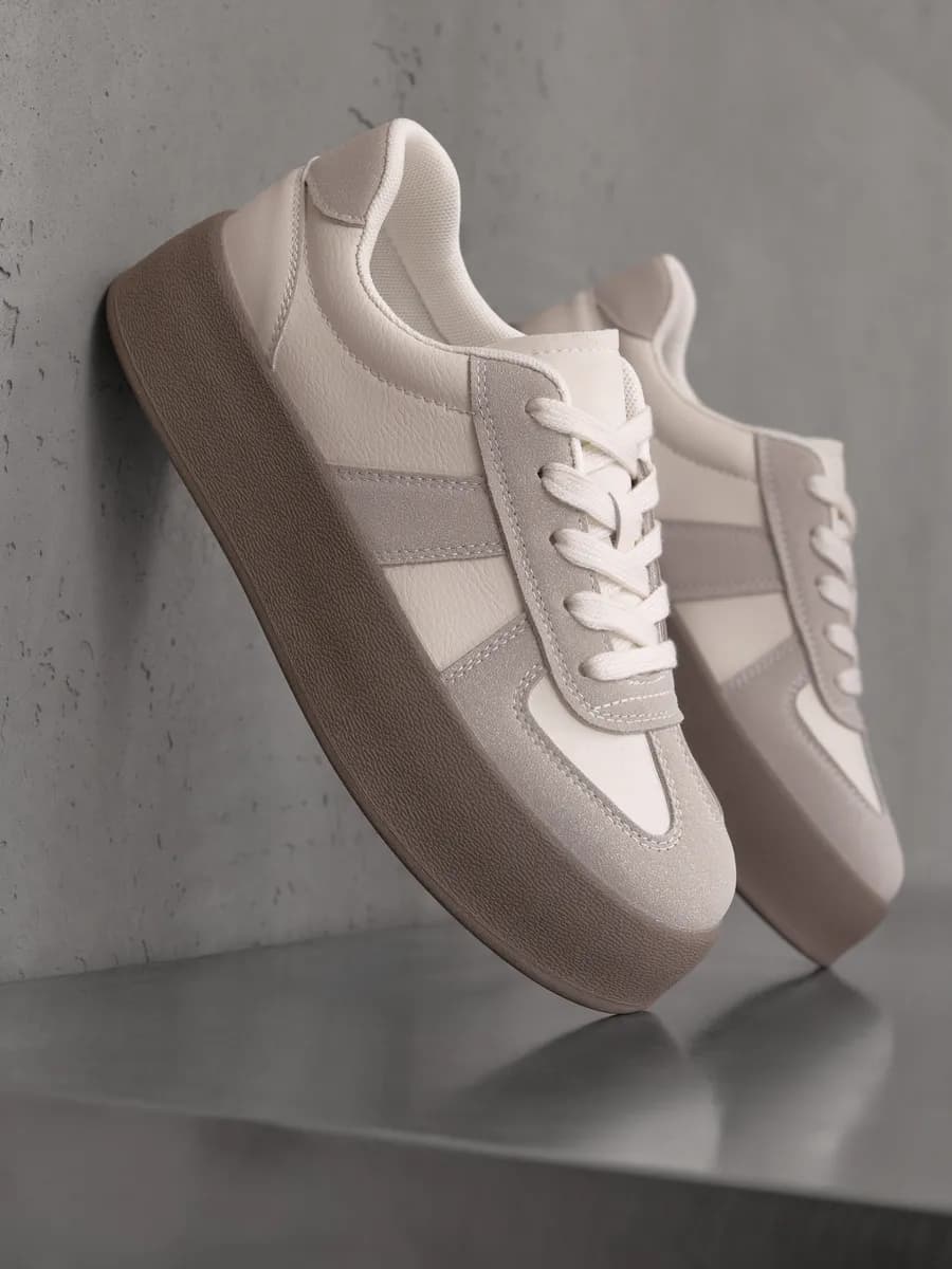 Кеды весенние на высокой подошве