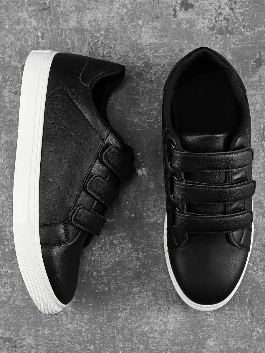 Кеды черные с белой подошвой