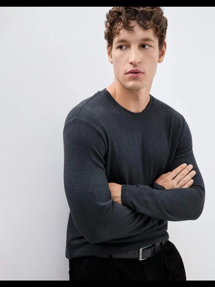 Тёмно-серый базовый лонгслив Regular