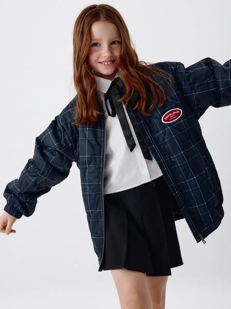 Куртка бомбер оверсайз в клетку с отложным воротником