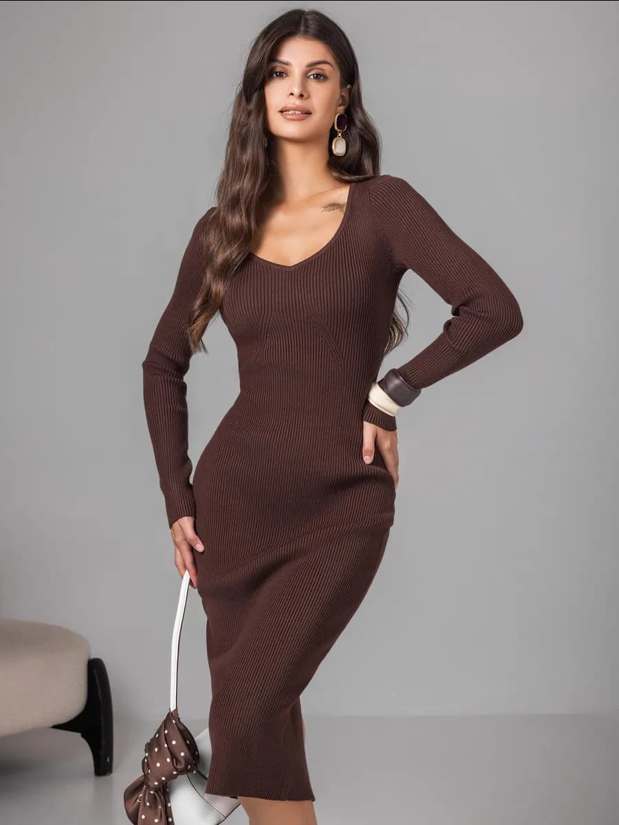 Платье лапша трикотажное в рубчик с разрезом