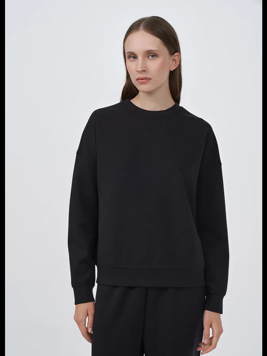 Толстовка черная из скубы