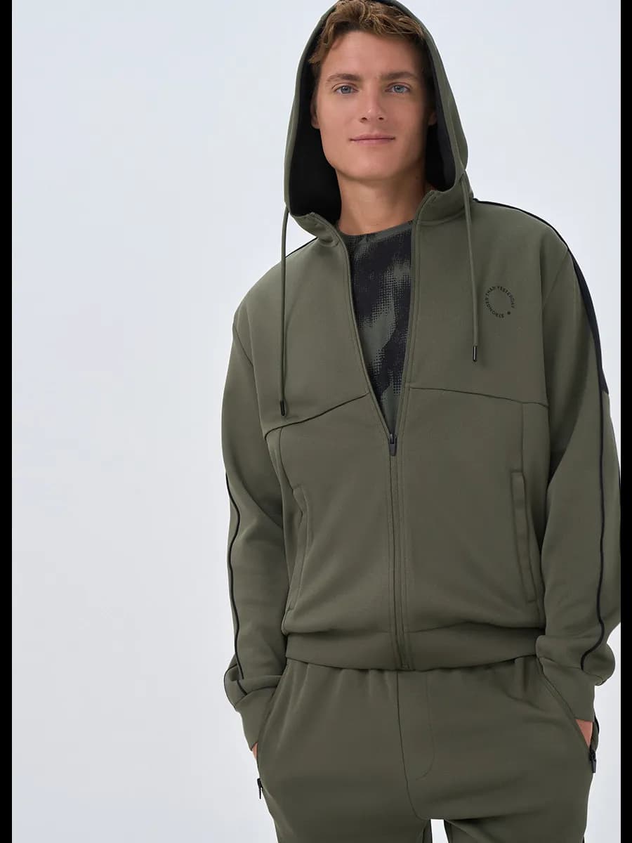 Толстовка из неопрена на молнии - фото 1