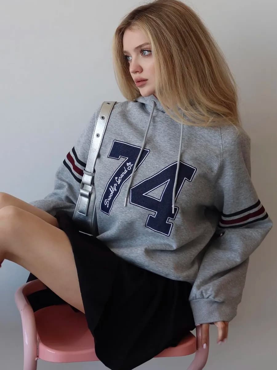 Худи укороченное с принтом