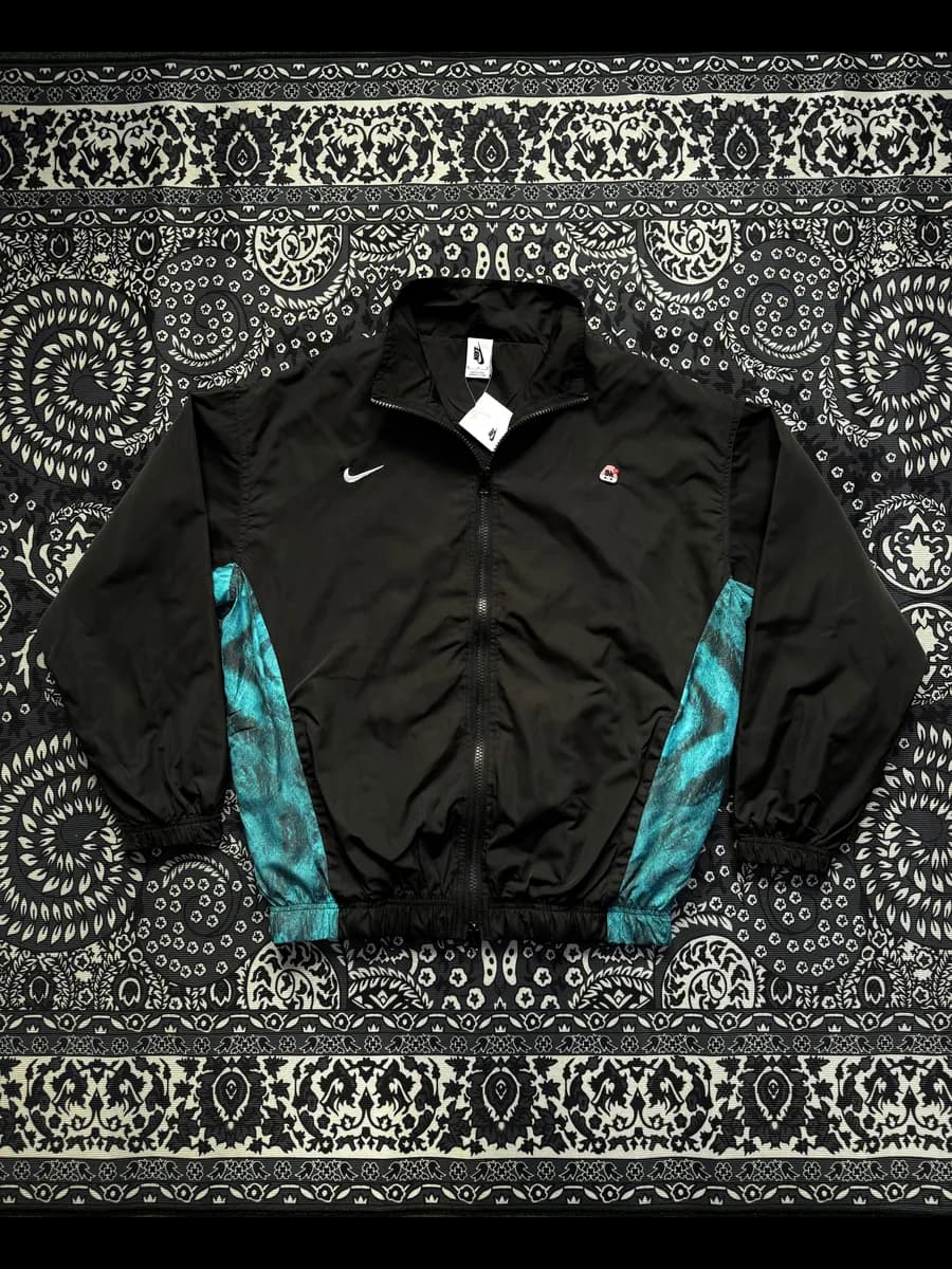 Ветровка куртка Skepta air