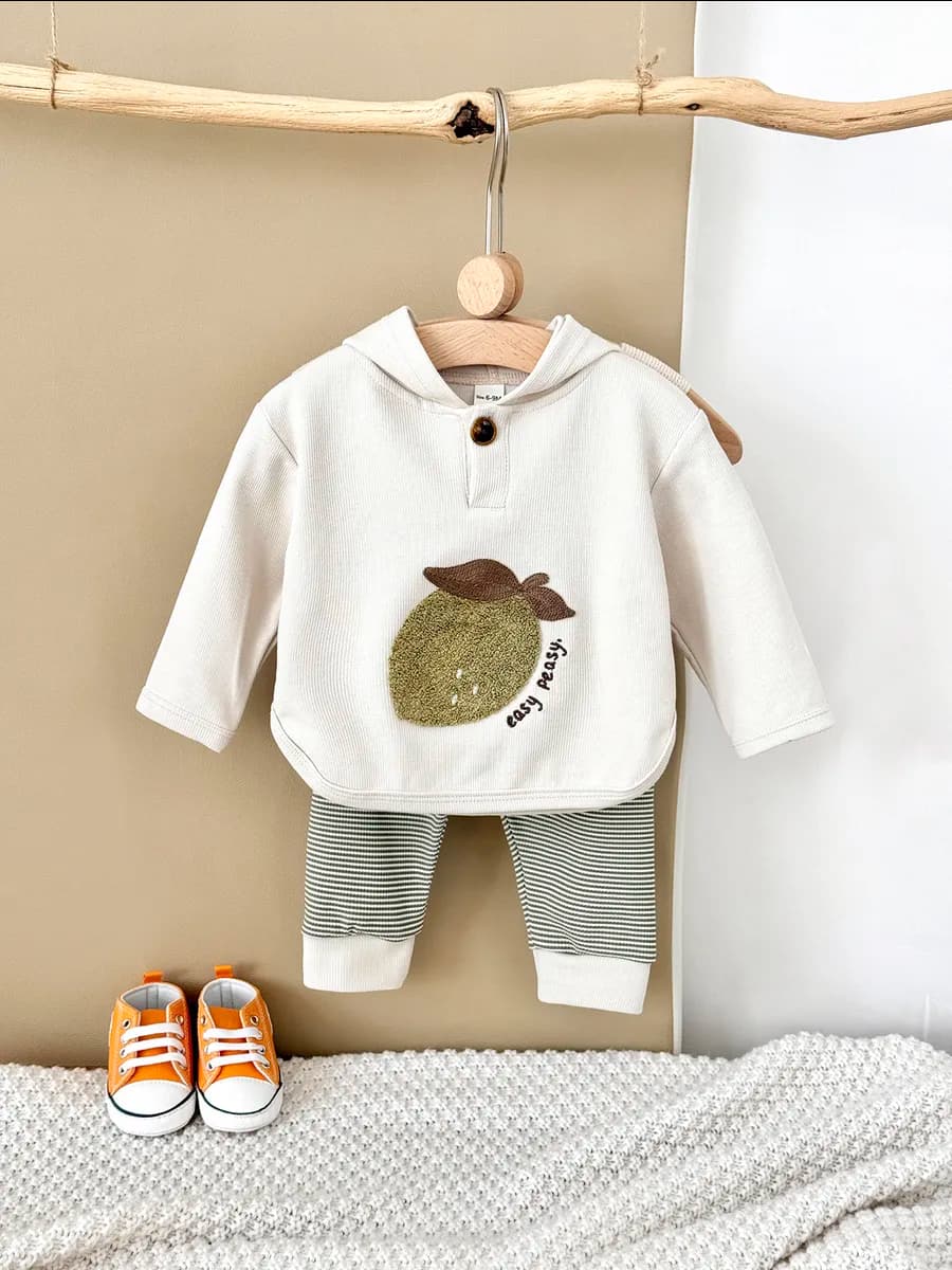 Весна и осеньи уютный костюм для детей Вышивка twinset