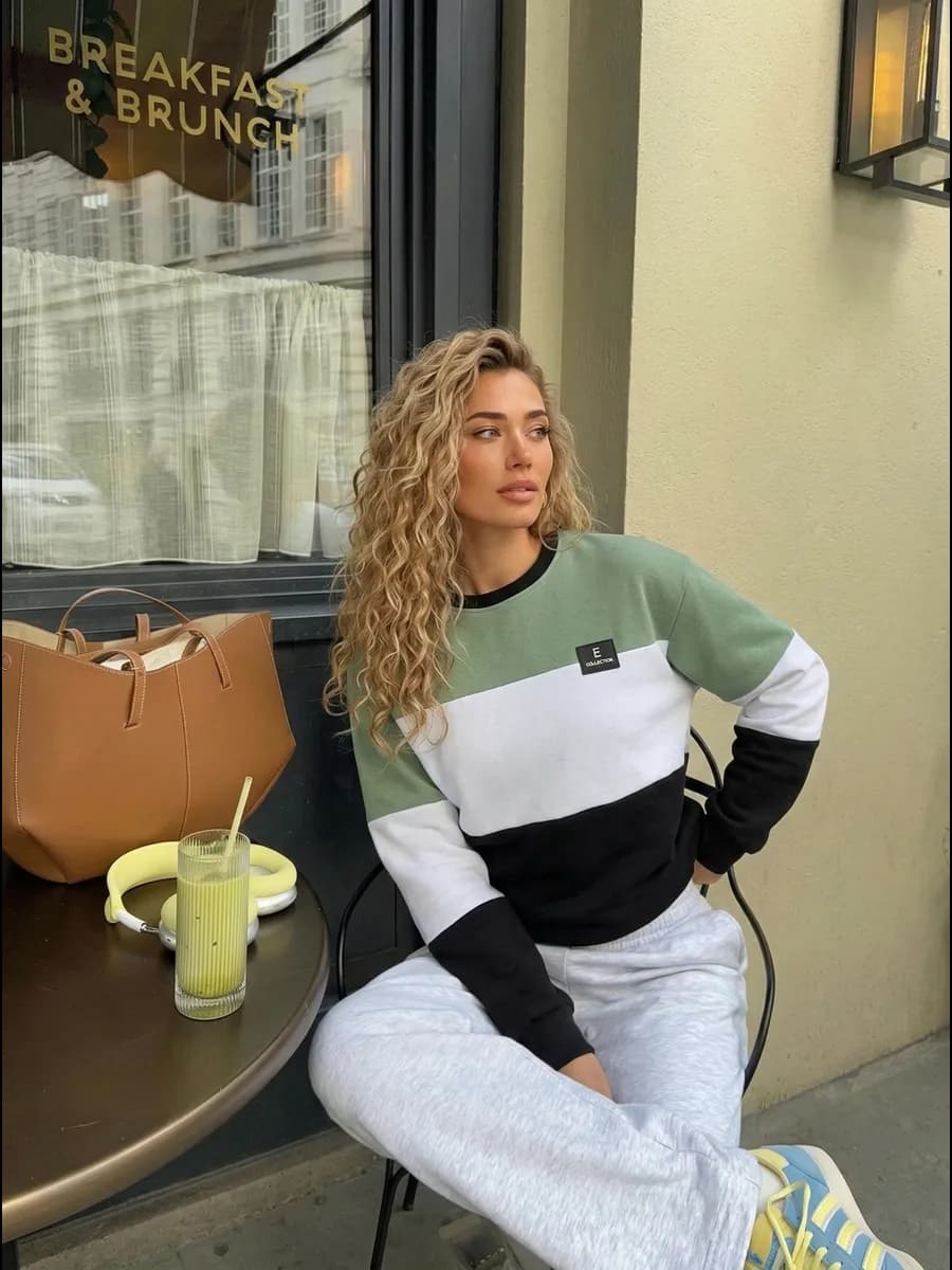 Свитшот женский оверсайз больших размеров