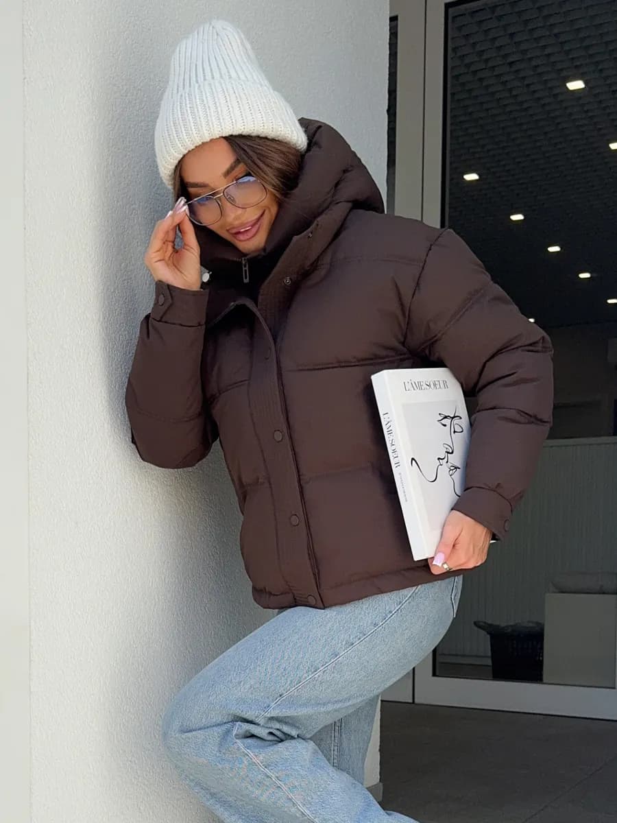 Куртка зимняя с капюшоном