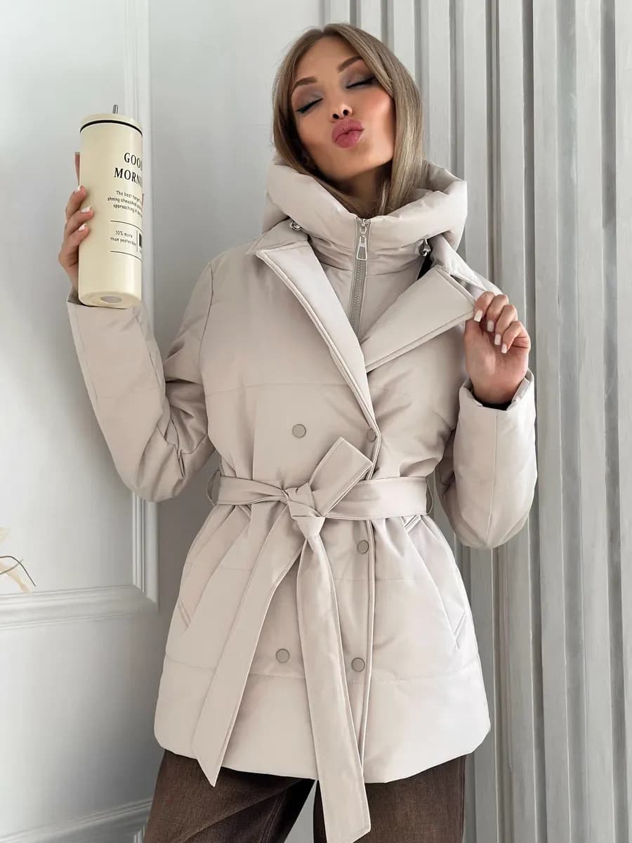 Куртка демисезонная c капюшоном