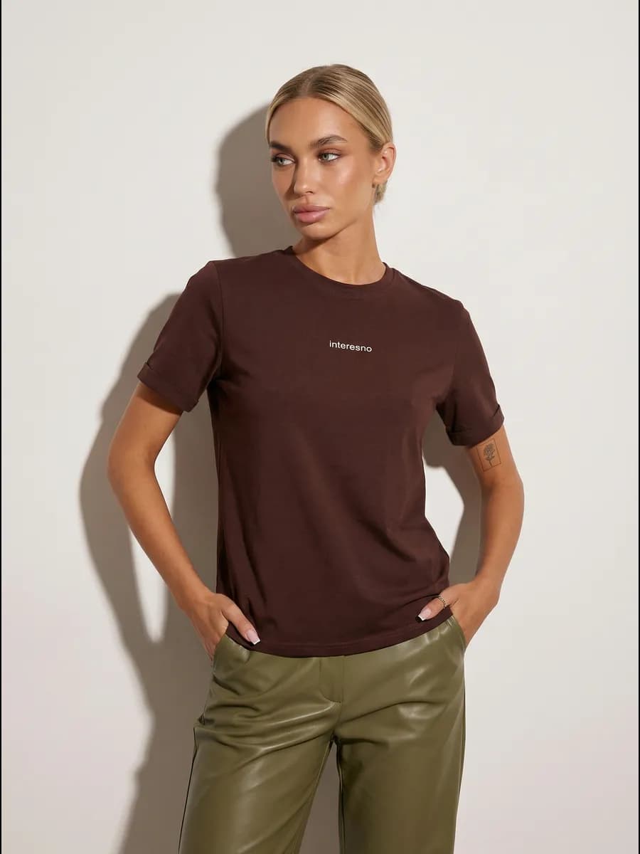 Футболка базовая с принтом и подворотами