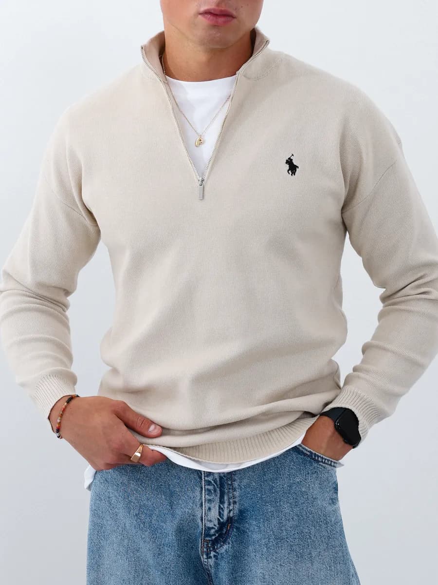 Свитер джемпер бежевый