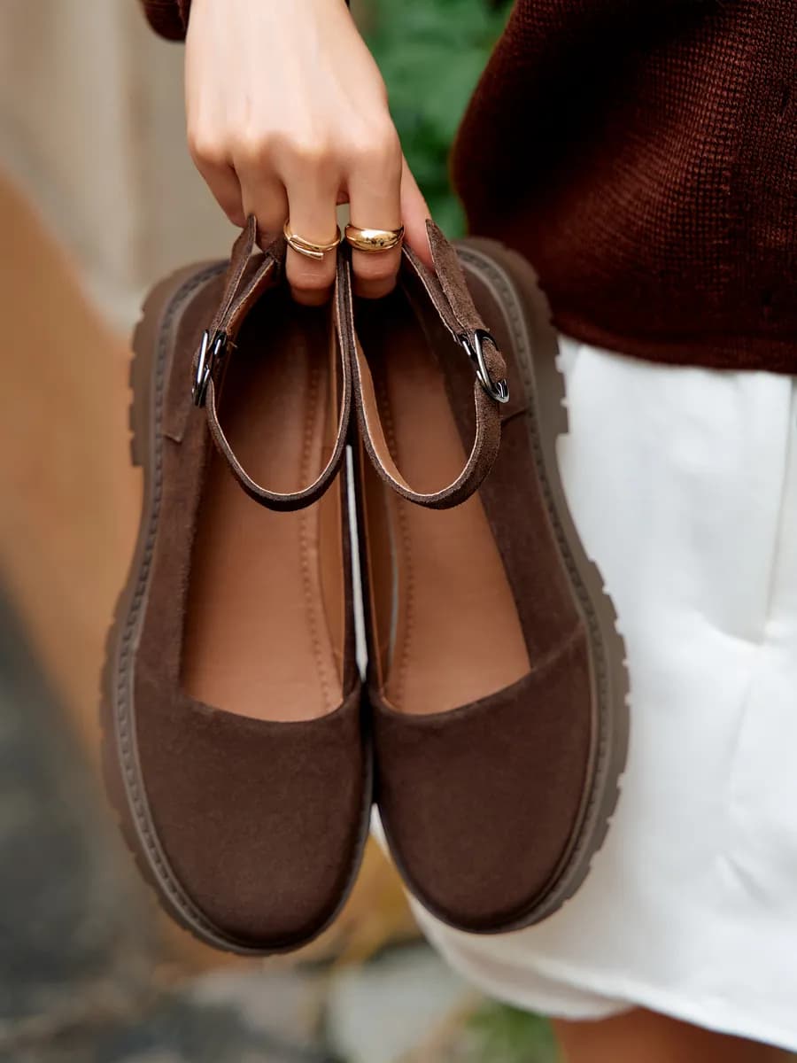 Лоферы Мери Джейн из натуральной замши