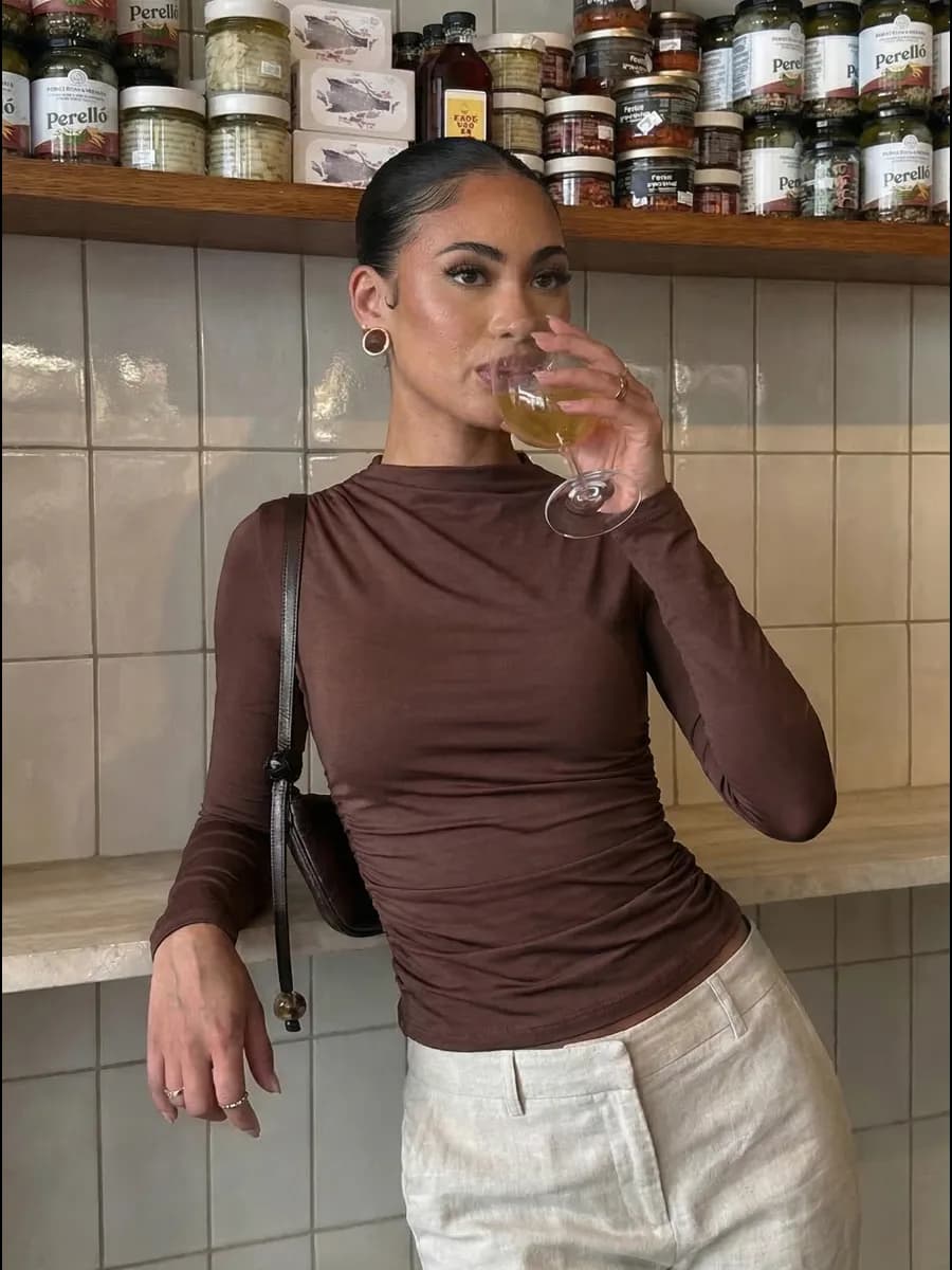 Лонгслив облегающий с длинными рукавами