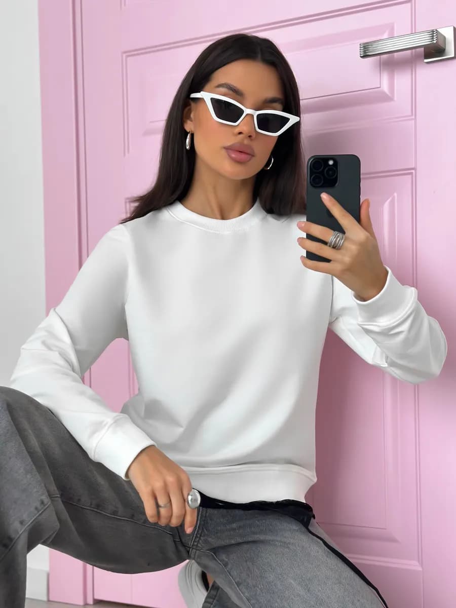 Свитшот однотонный без начеса молочный