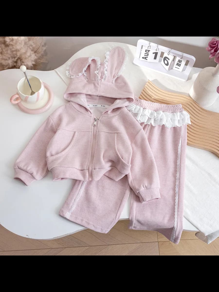 Костюм спортивный с капюшоном и ушками на молнии