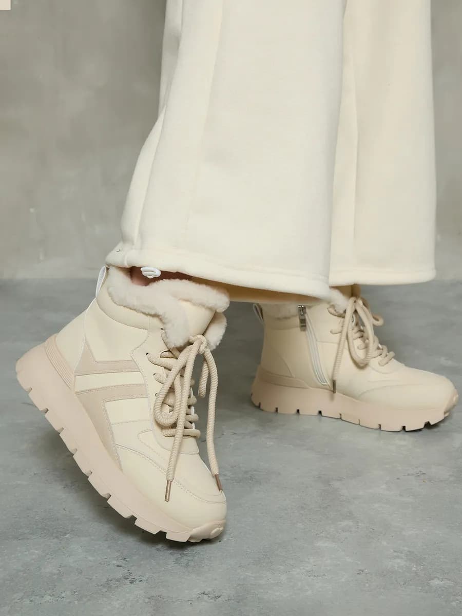 Кроссовки женские зимние