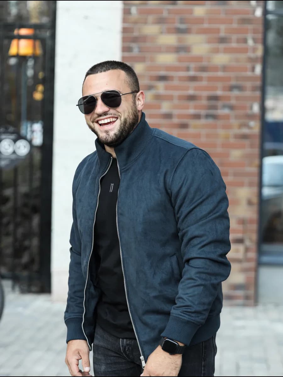 Куртка демисезонная замшевая бомбер - фото 1