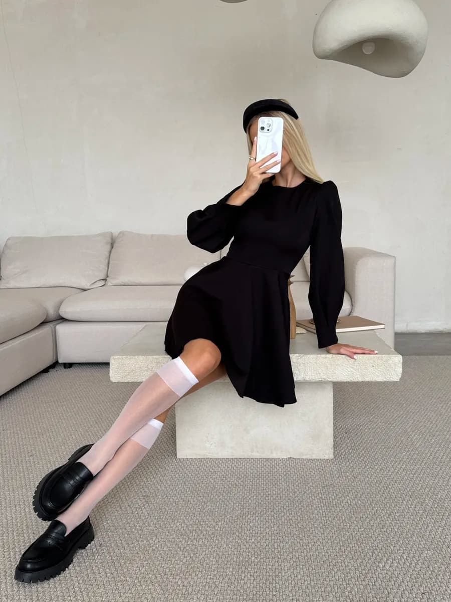 Платье черное повседневное