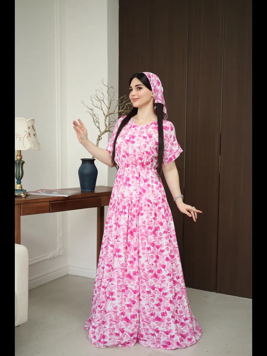 Платье с косынкой