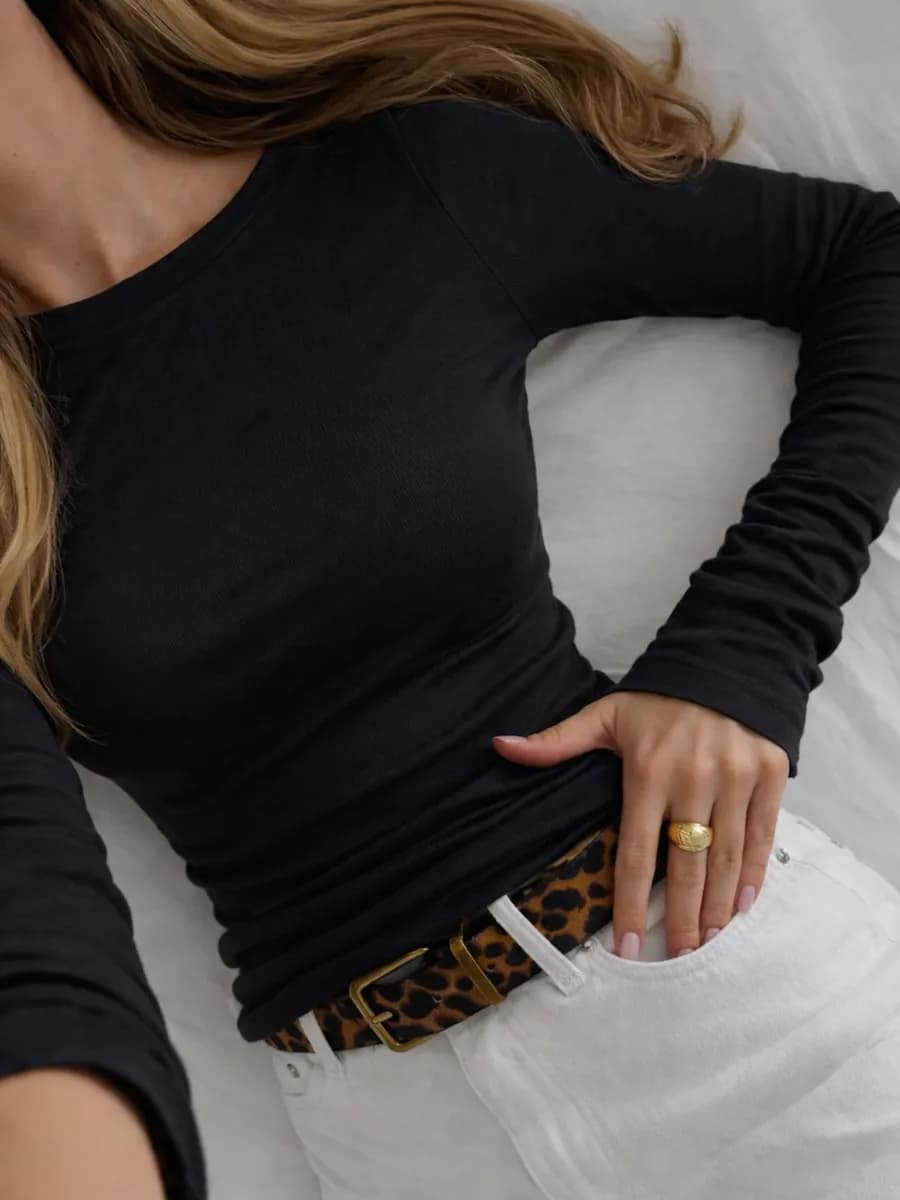 Лонгслив с длинным рукавом из полупрозрачной ткани