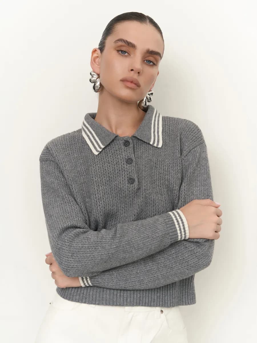 Джемпер на пуговицах поло