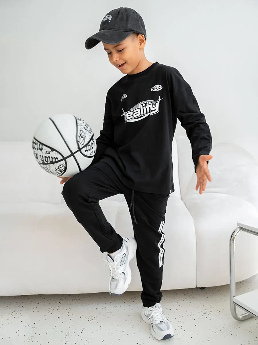 Лонгслив для мальчика для весны