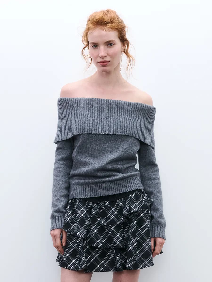 Джемпер вязаный с открытыми плечами